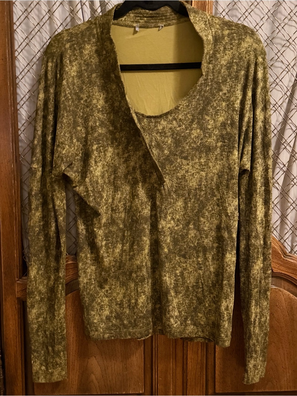 Olive Green Draped Cowl Neck Dolman Long Sleeve Top SIZE MEDIUM